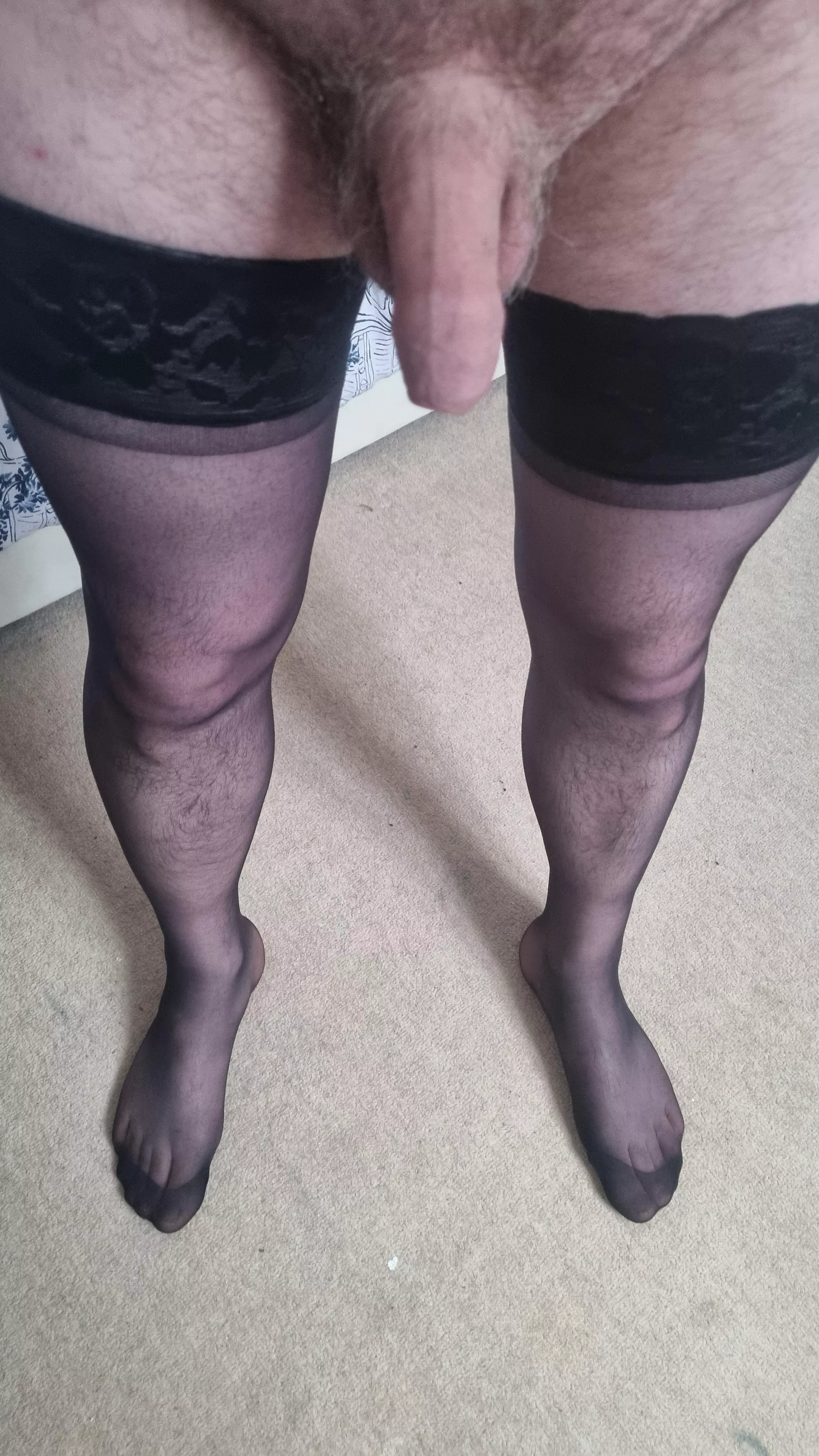 Anyone want to chat in DM...I'm so bored