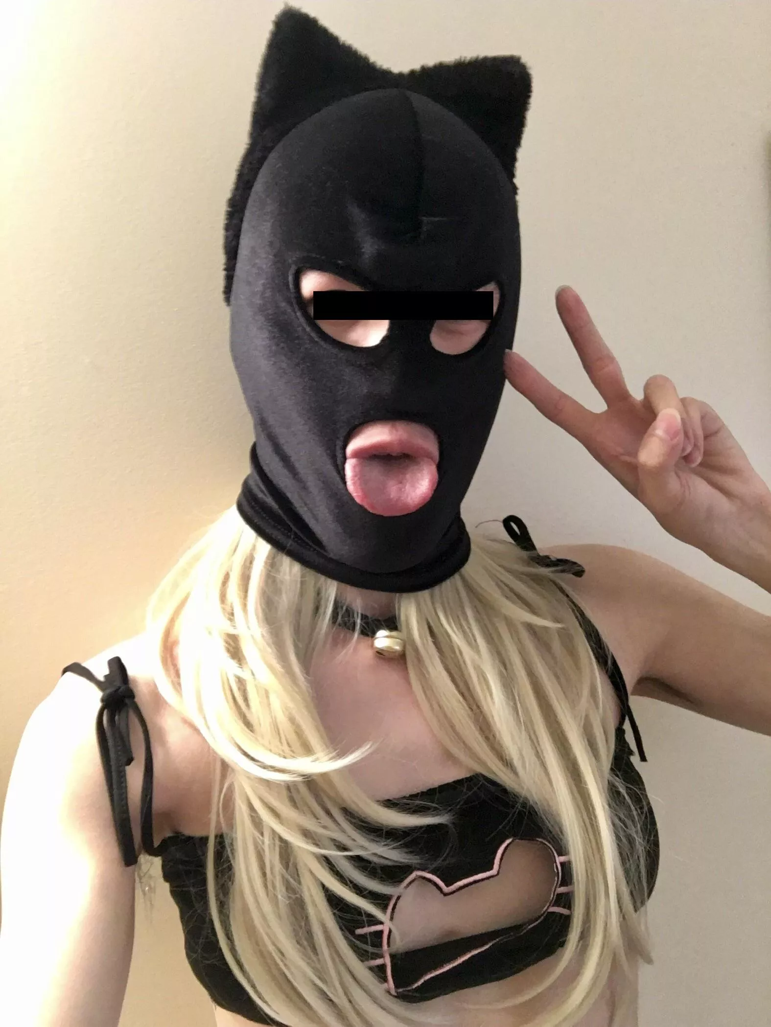 Asian catgirls like me make for good cum dumpsters for daddy 🥰