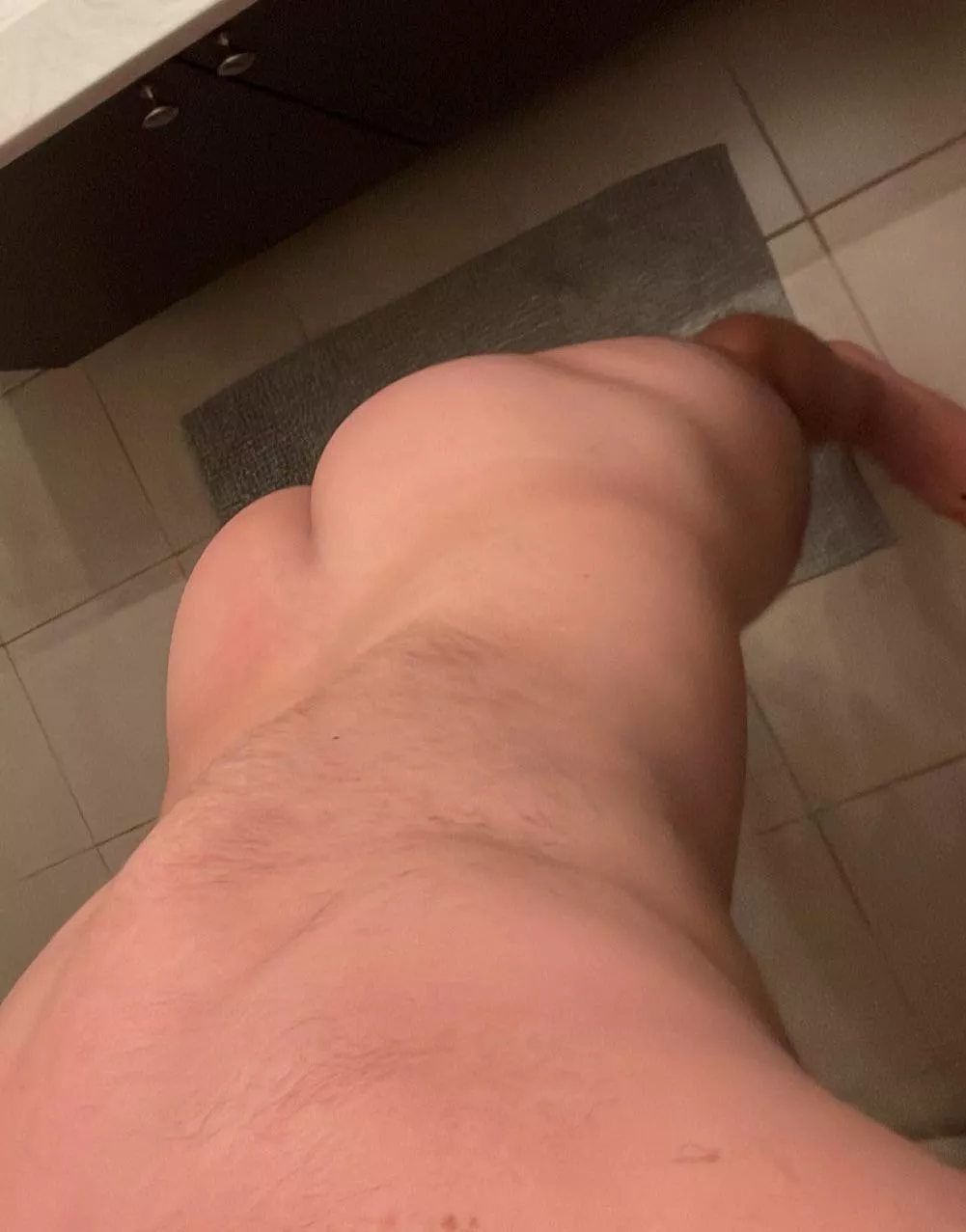 Bathroom butt