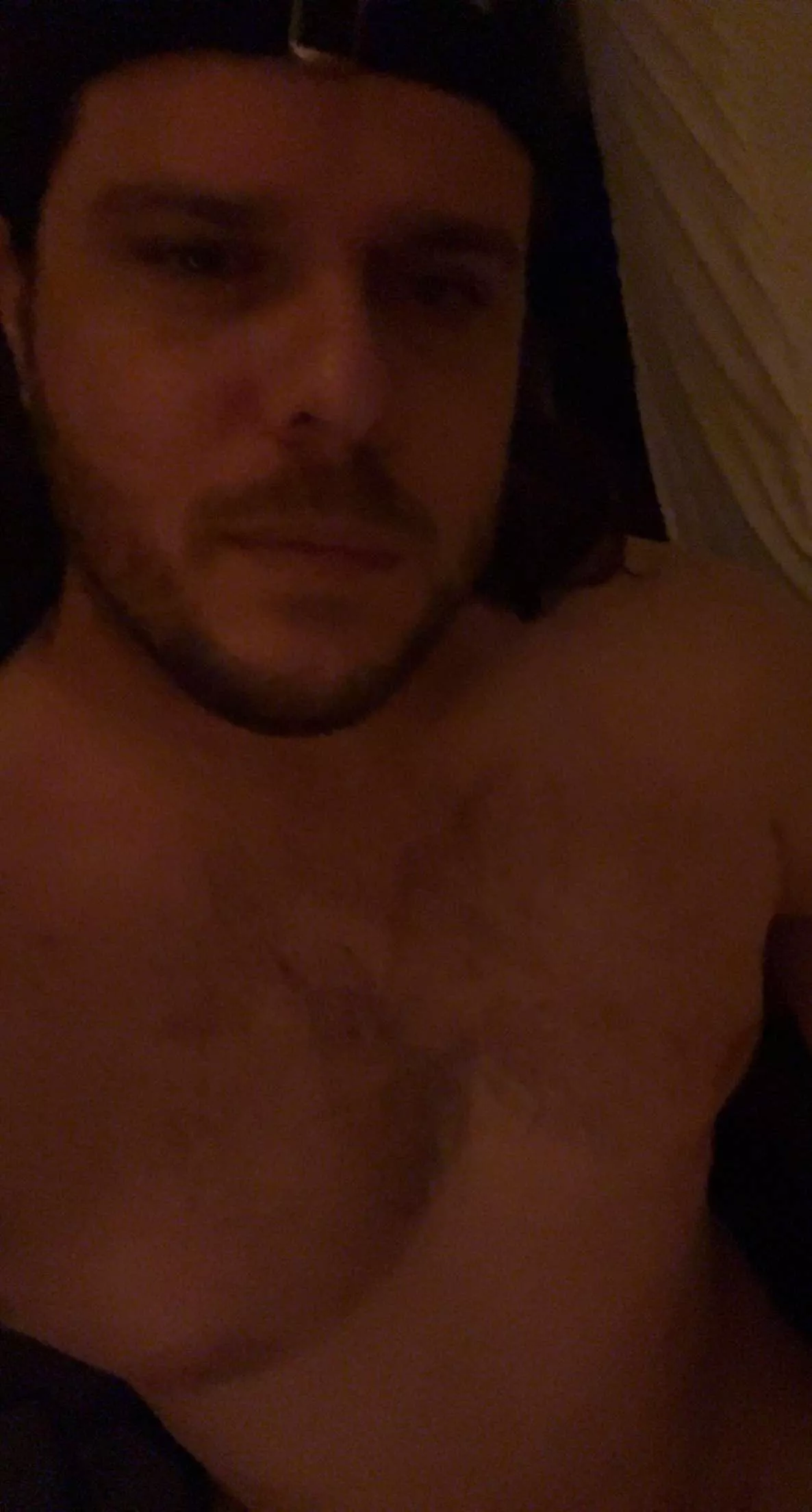 chill big bro dad bod type for bromance, gaming buds, long term chat…