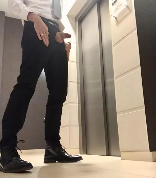 Cock out in front of hotel elevator. Only semi as had to be really quick, a lot of people around.