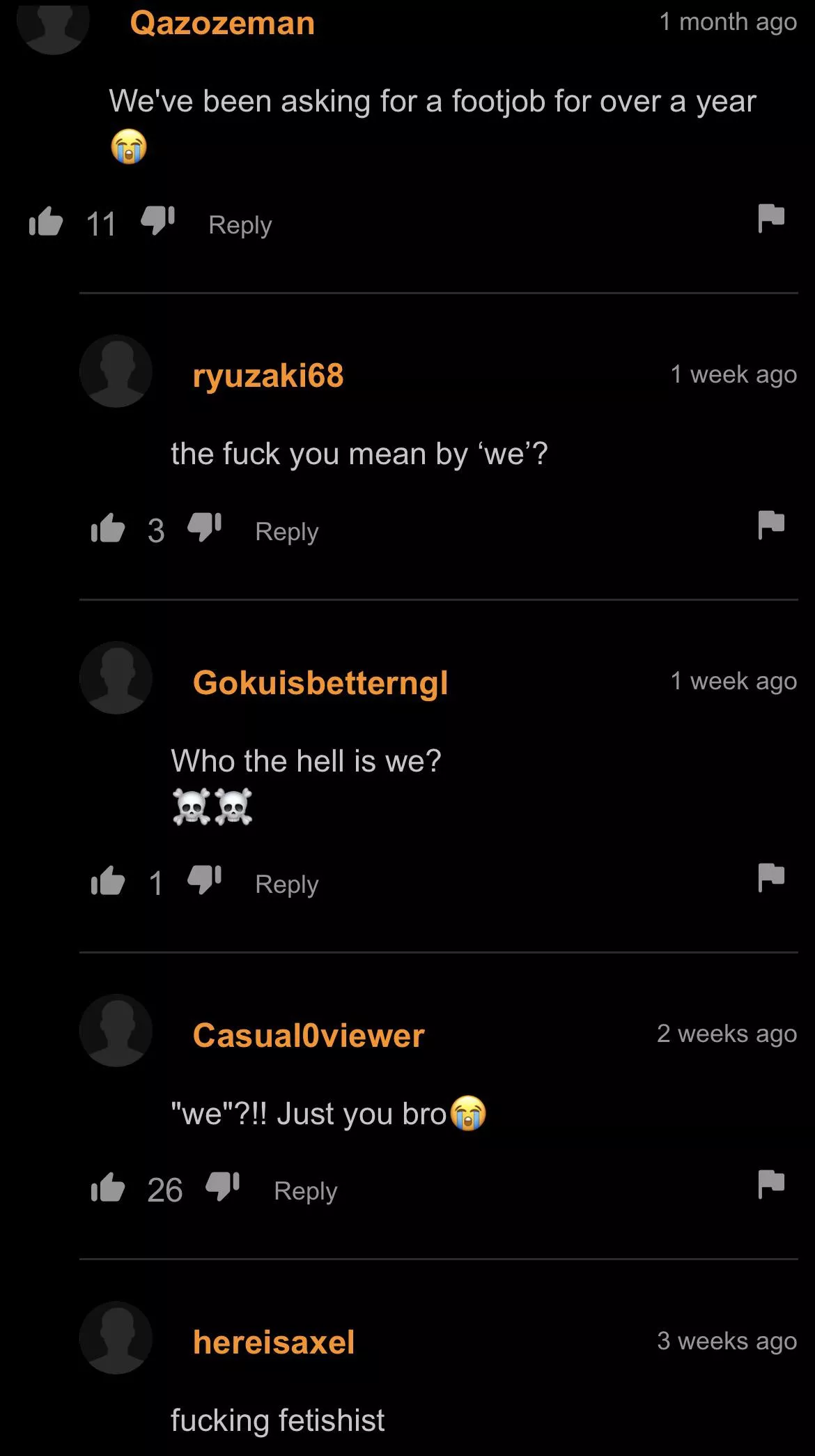 Comments team up against dude with foot fetish