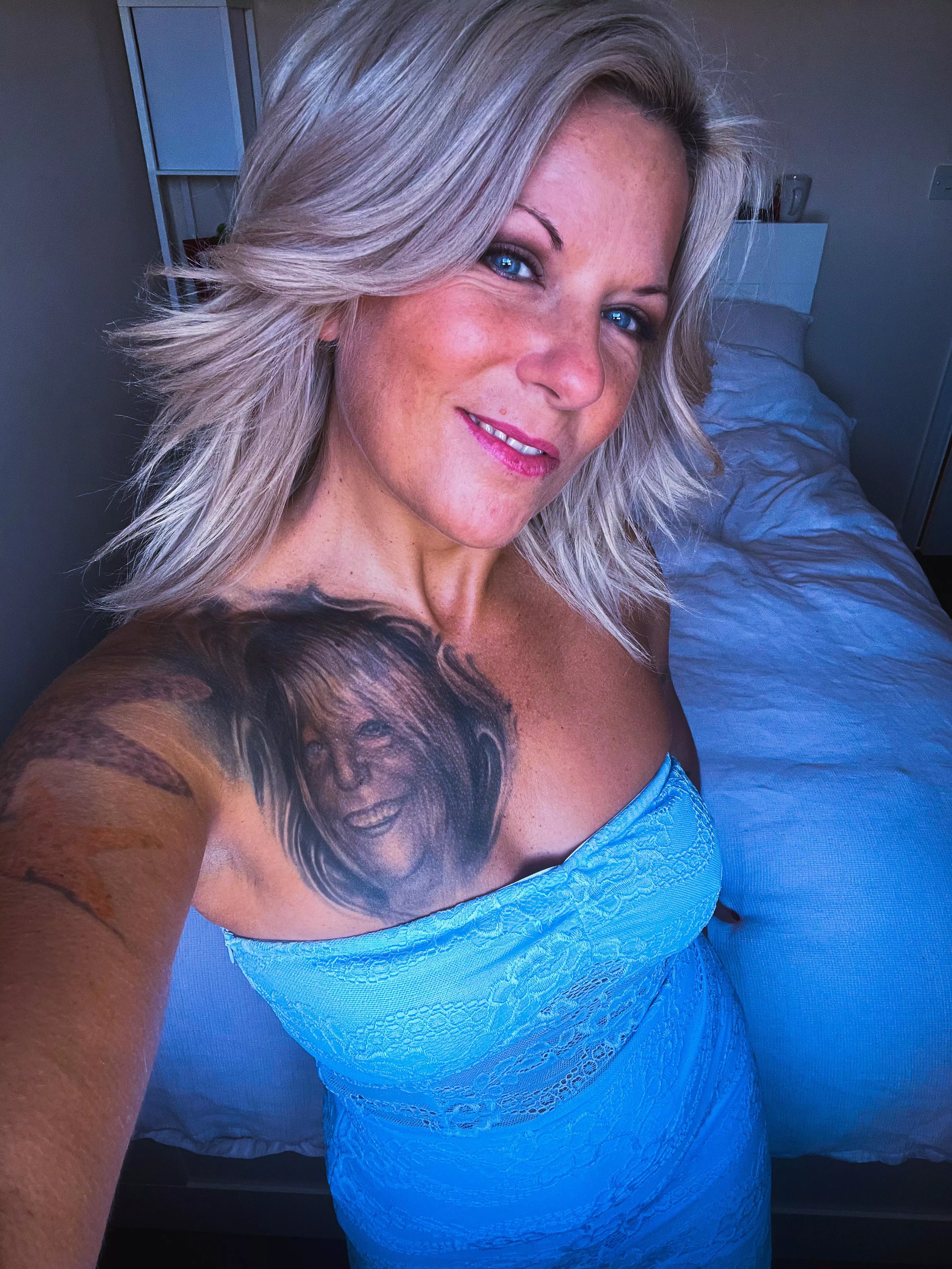 Cum fill my holes… 💦🍆