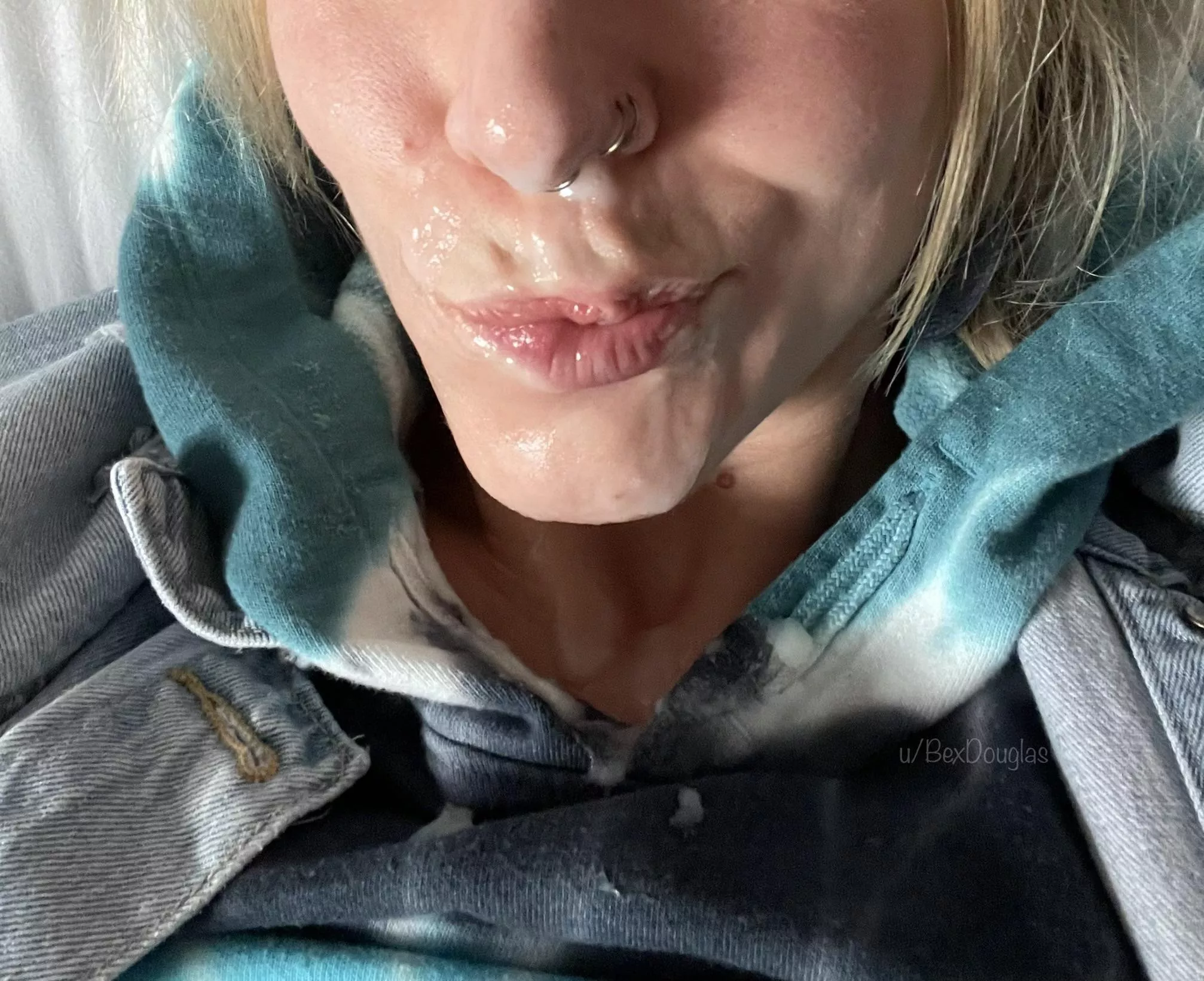 Cum kisses are a requirement!