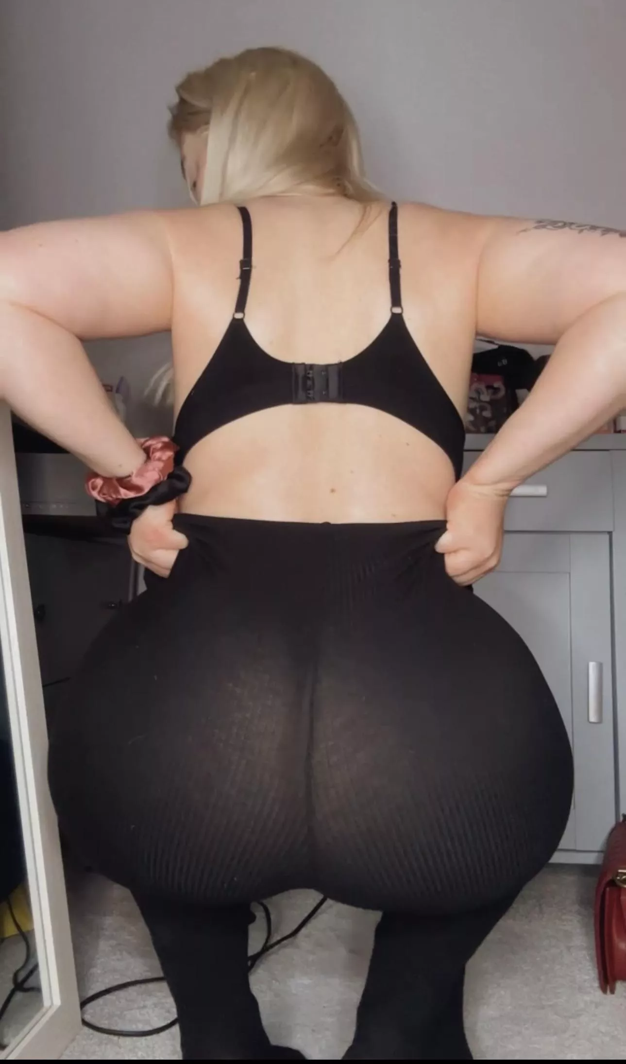 Do you like a back view?