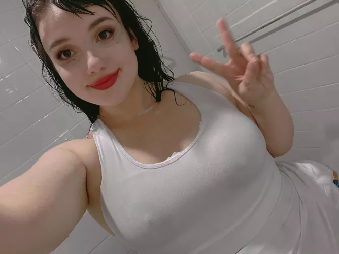 Do you like it when I’m wet? 🤭