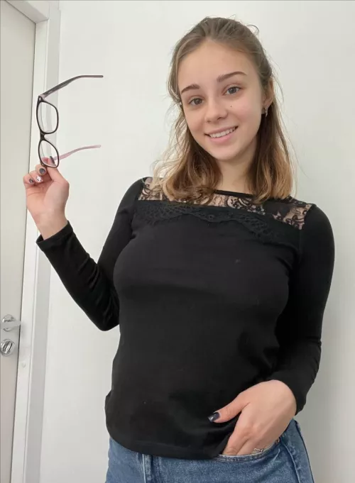 Do you like my glasses?