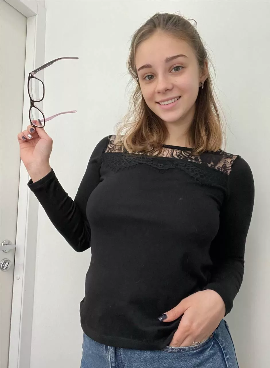 Do you like my glasses?