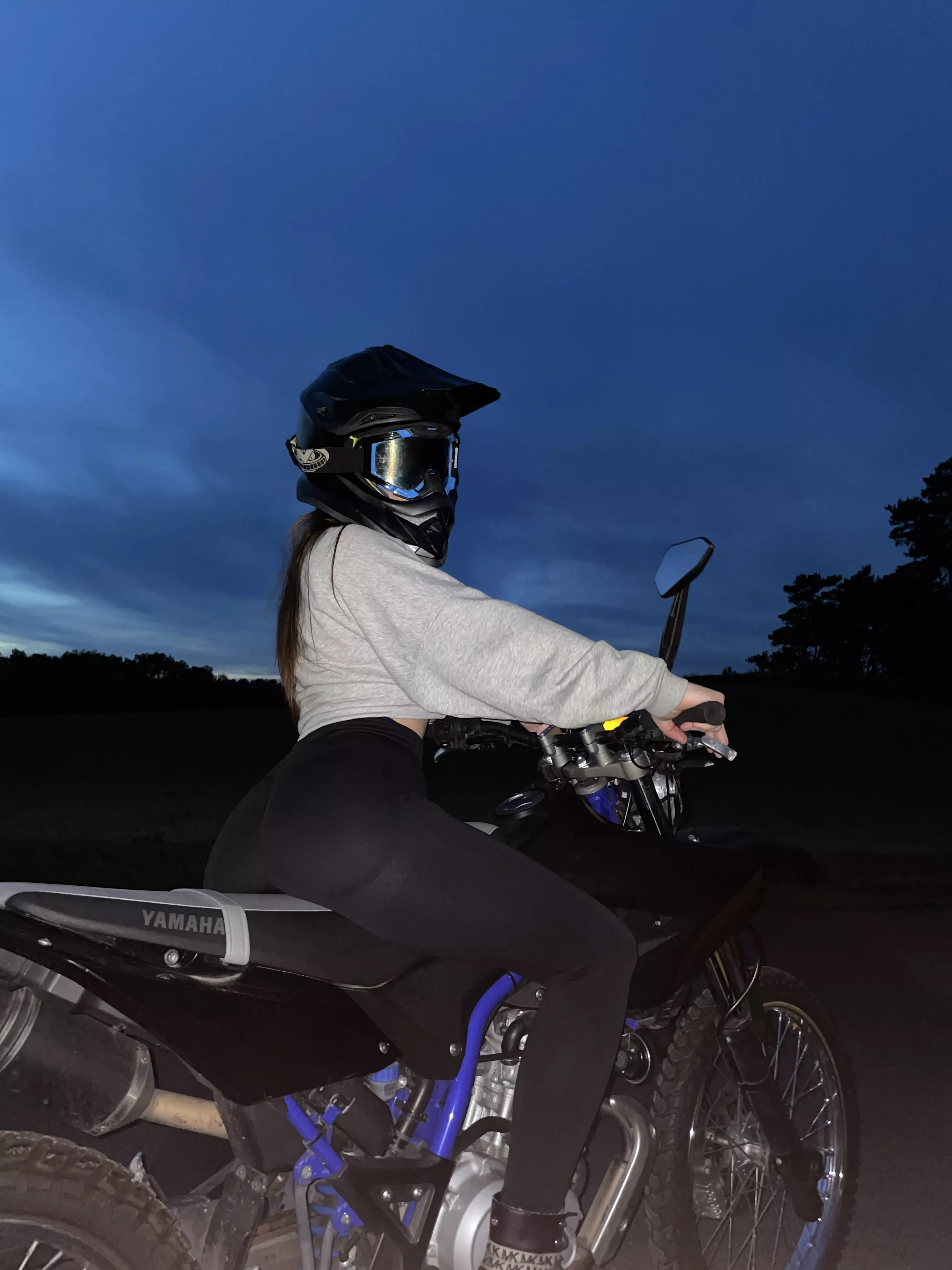 Ever seen a peach this jiggly