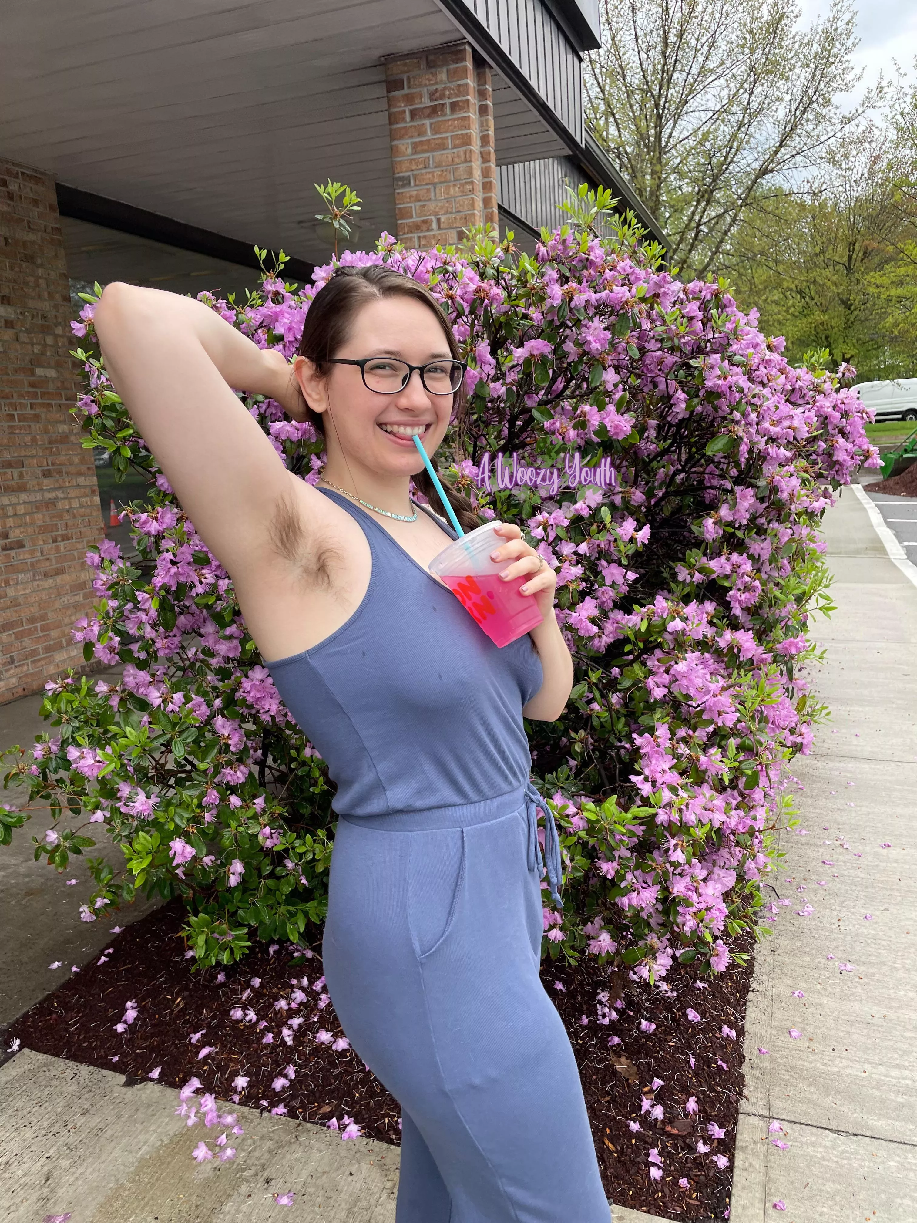 Excited for warm weather! Pretty flowers and flaunting my pit hair in public 😇🌿
