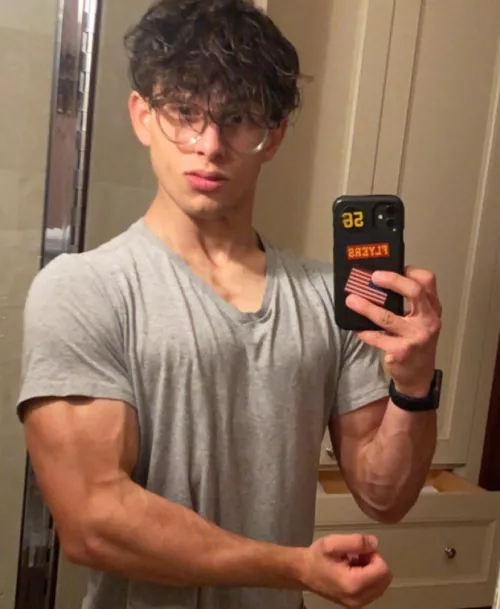 Felt cute and looked huge lol