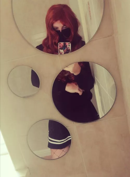 Felt Cute... Might delete later 😘