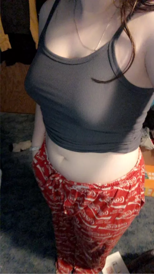 Had to break out the comfy pants today 😋