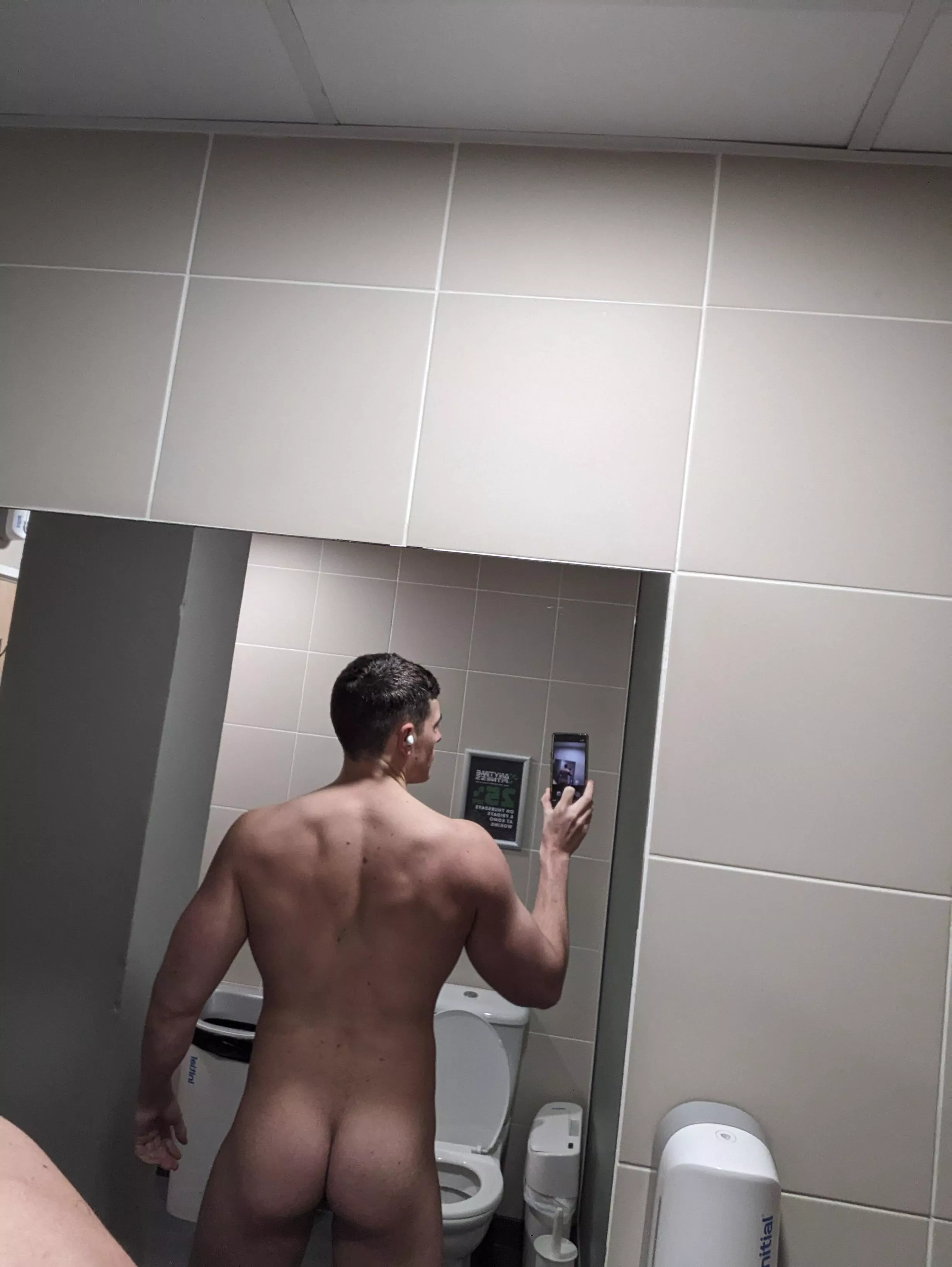 Happy Hump Day!!! Who else loves thier arse licked?