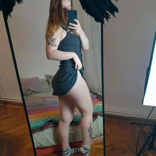 I hope you like my dress