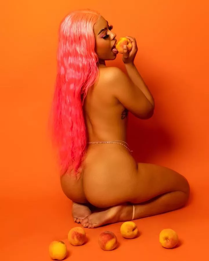 I love touching myself but I’m still waiting for you