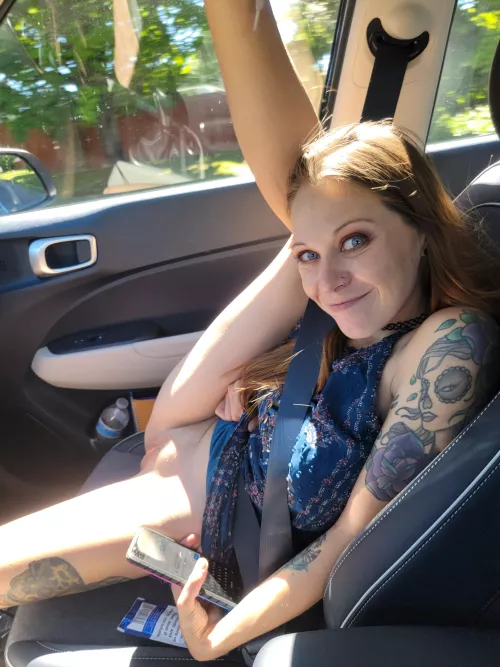 I never wear panties because I want public play..