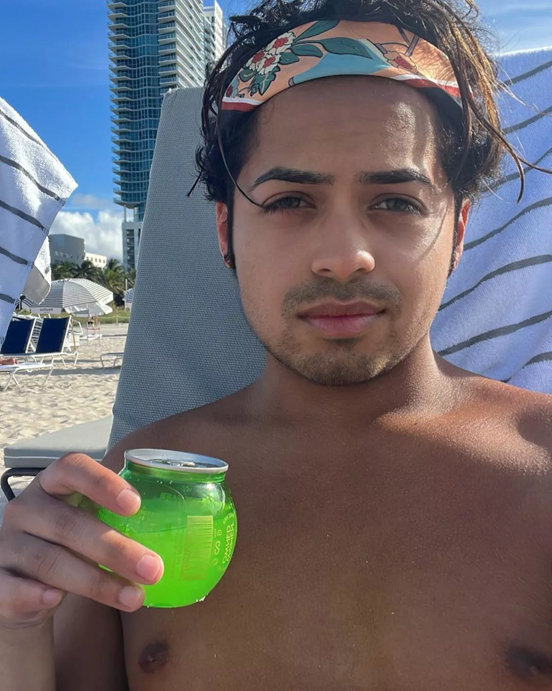 I sure do miss the beach 🏝