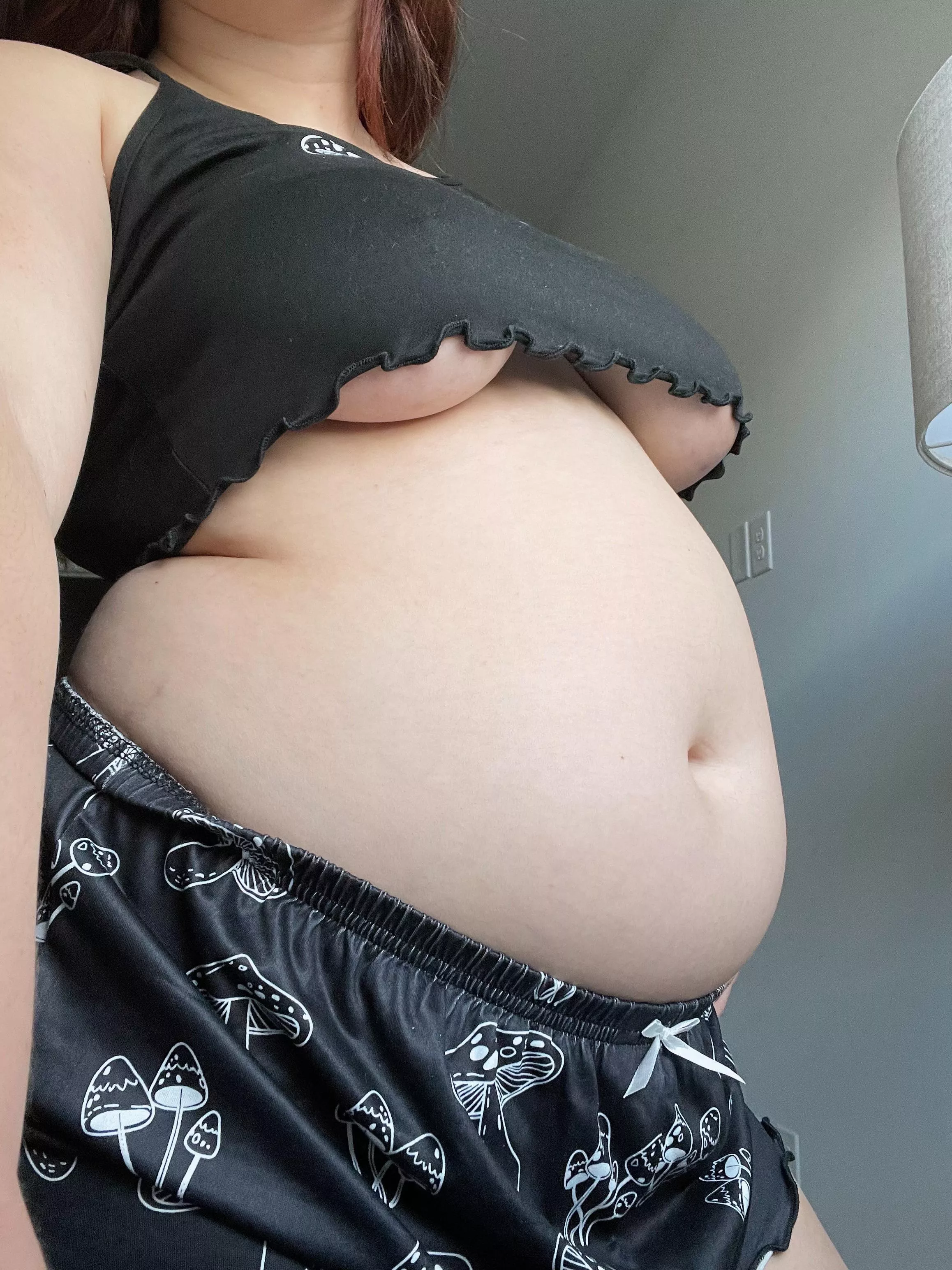 I think all that gorging is starting to show 🐷