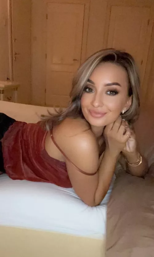 I’d love it if you used me ☺️