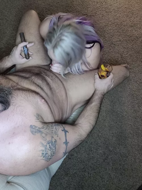 [image] perfect evening... Buffalo trace ikd fashioned, good cigar, and this beautiful hotwife ...