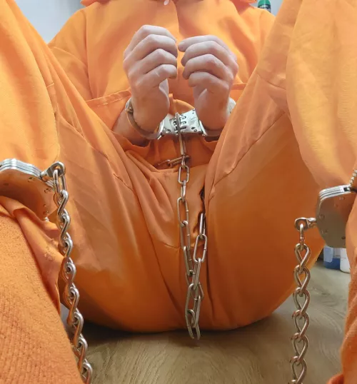 Is there any space on Redit (or any guys who want to chat) about prison play kink?