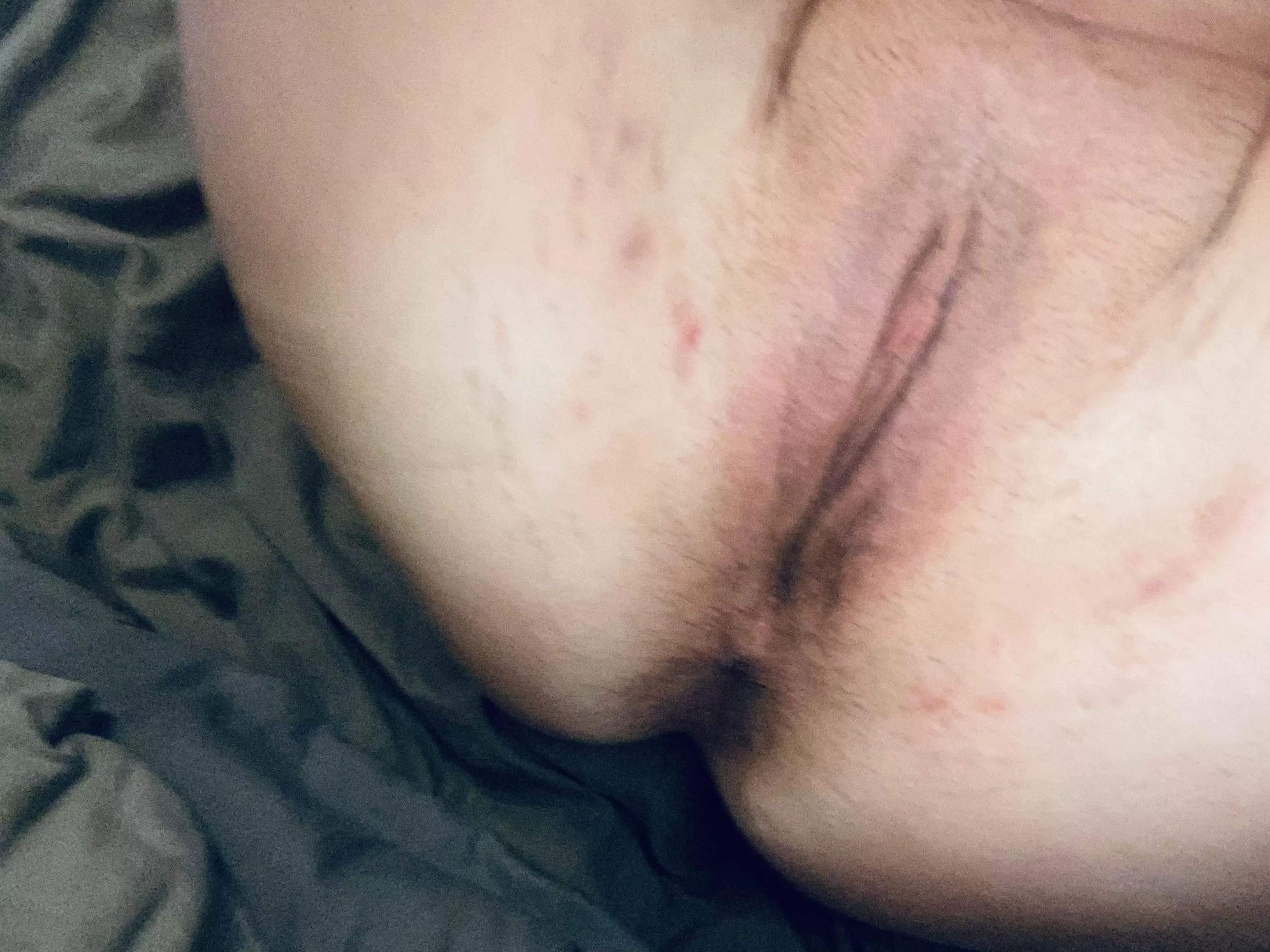 Is this some nasty gilf pussy ???