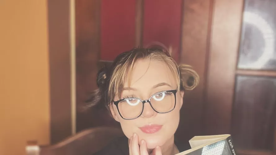 it’s short but i love it in pigtails