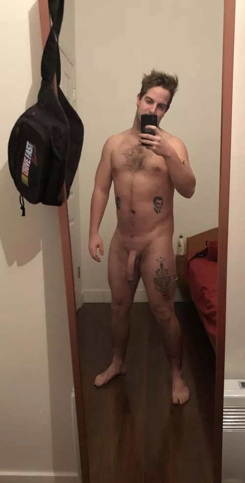 [M] 26, 185, 5’11