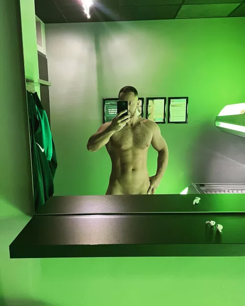 (M) if you like what you see write me