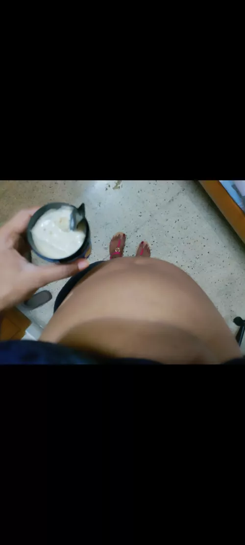 preggo or not? dm guesses