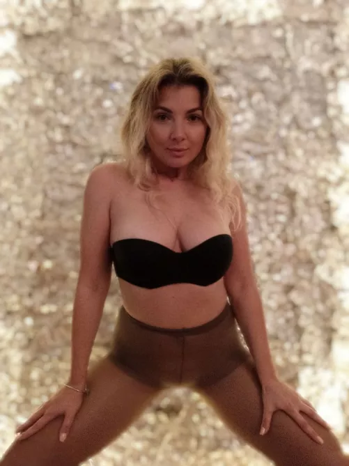 Rub your dick between my legs and feel how wet my pantyhose get