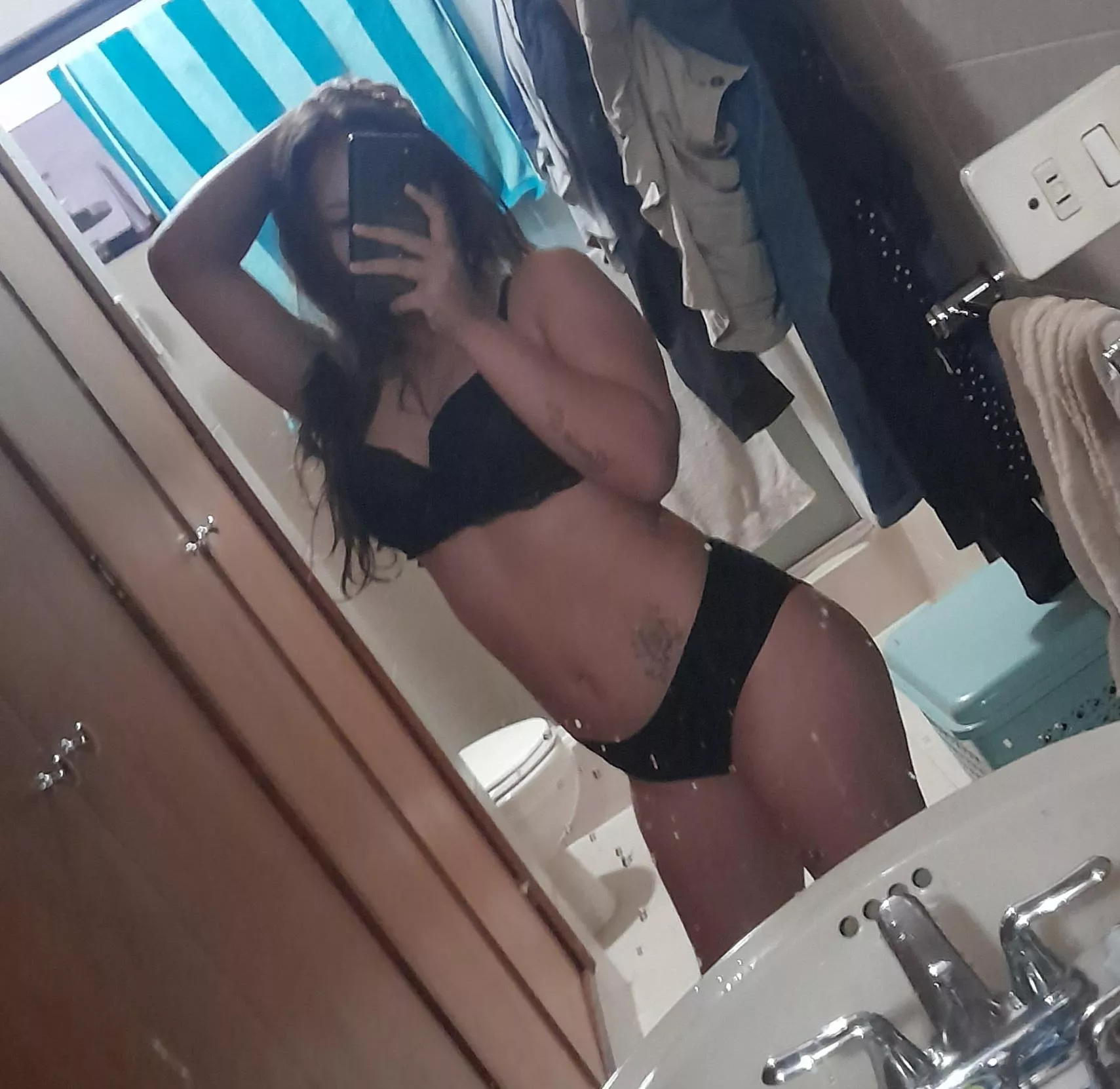 [Selling]🔥(20) years old [F] 🐇 latina lady looking for my SD♦️ (custom pics and vids 📸, private cam and sex tapes , sexting or GFE 🎀 ) i can verified ✔ Kik : Fanimendez_20 Snapchat : fanimendez354 (ONLY PAYPAL🤑)