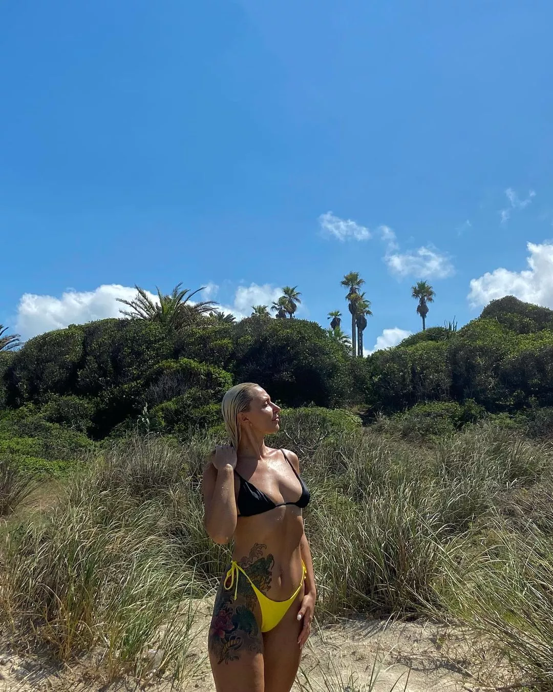 Sorry, i'm not distracting you from work am I?