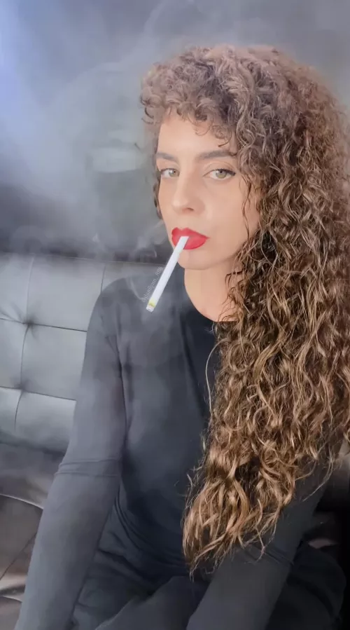 Tastes so good, makes a grown man cry 🚬💋 💨 Sweet 🍒🥧