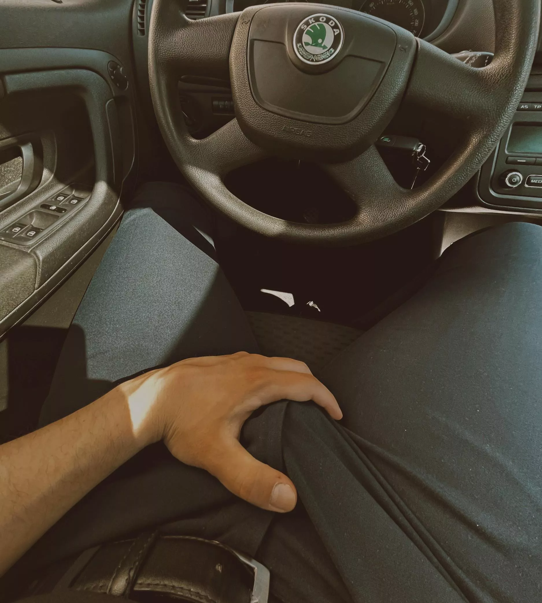 The car cant drive itself, help me! ;)