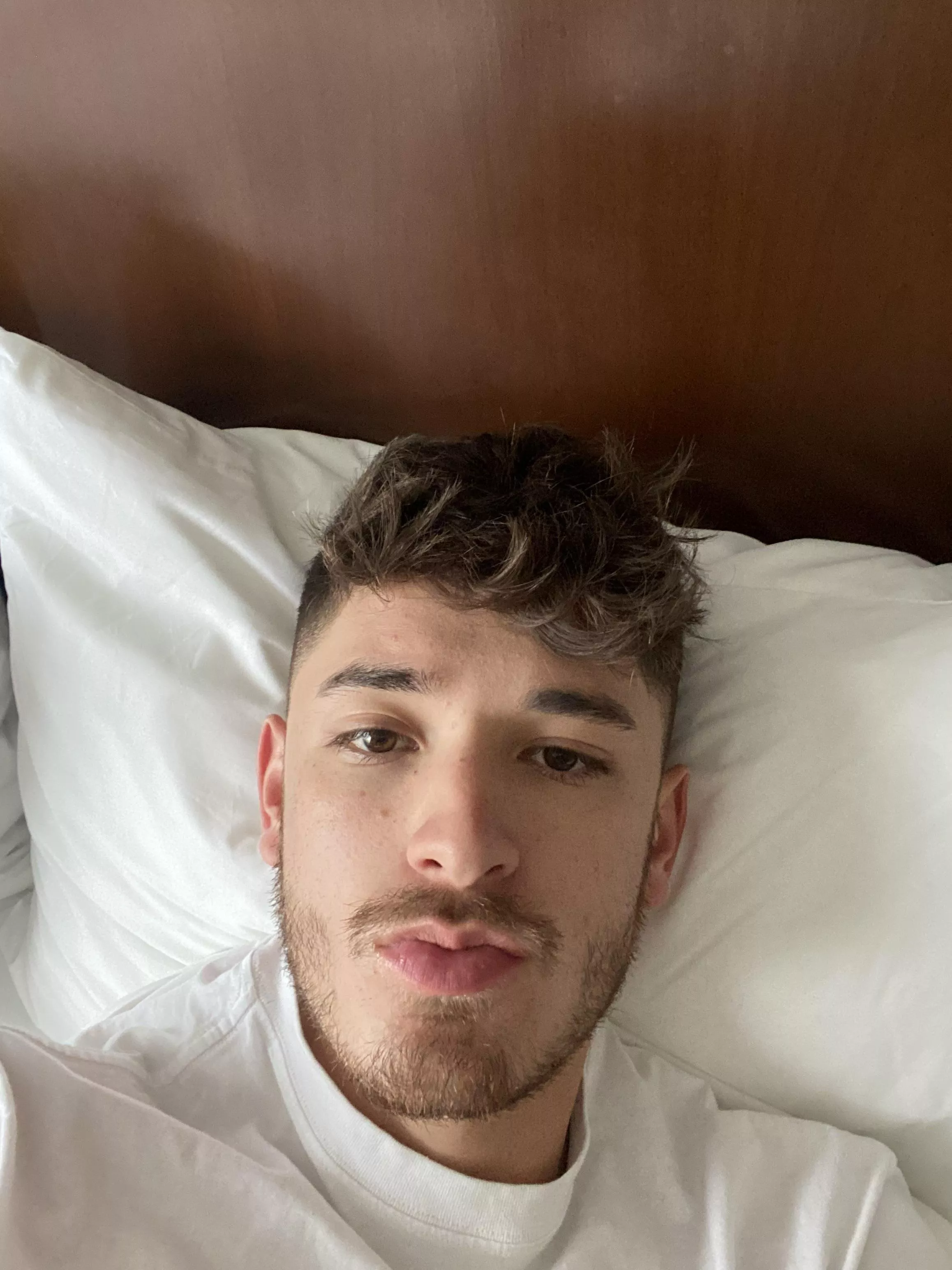 The rainy weather is making we want to stay in bed all day. Who wants to join?