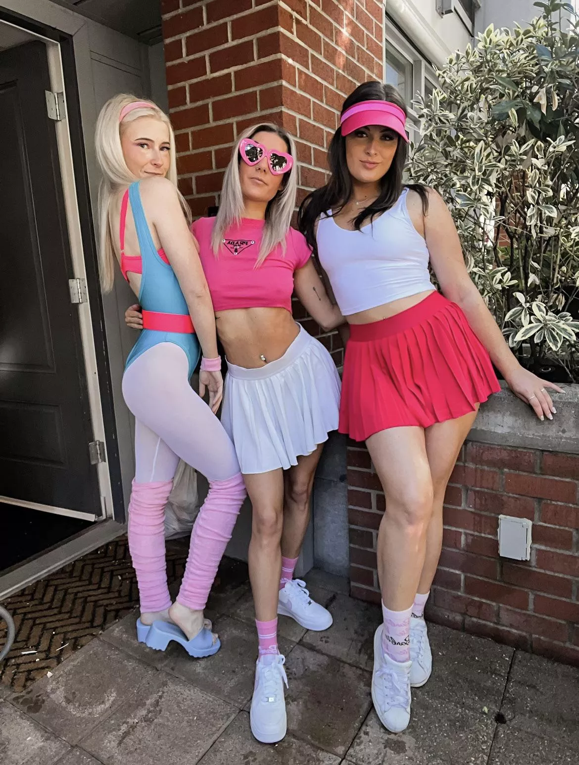 the sexiest trio u will see today hands down