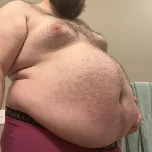 Thought my belly looked pretty good here