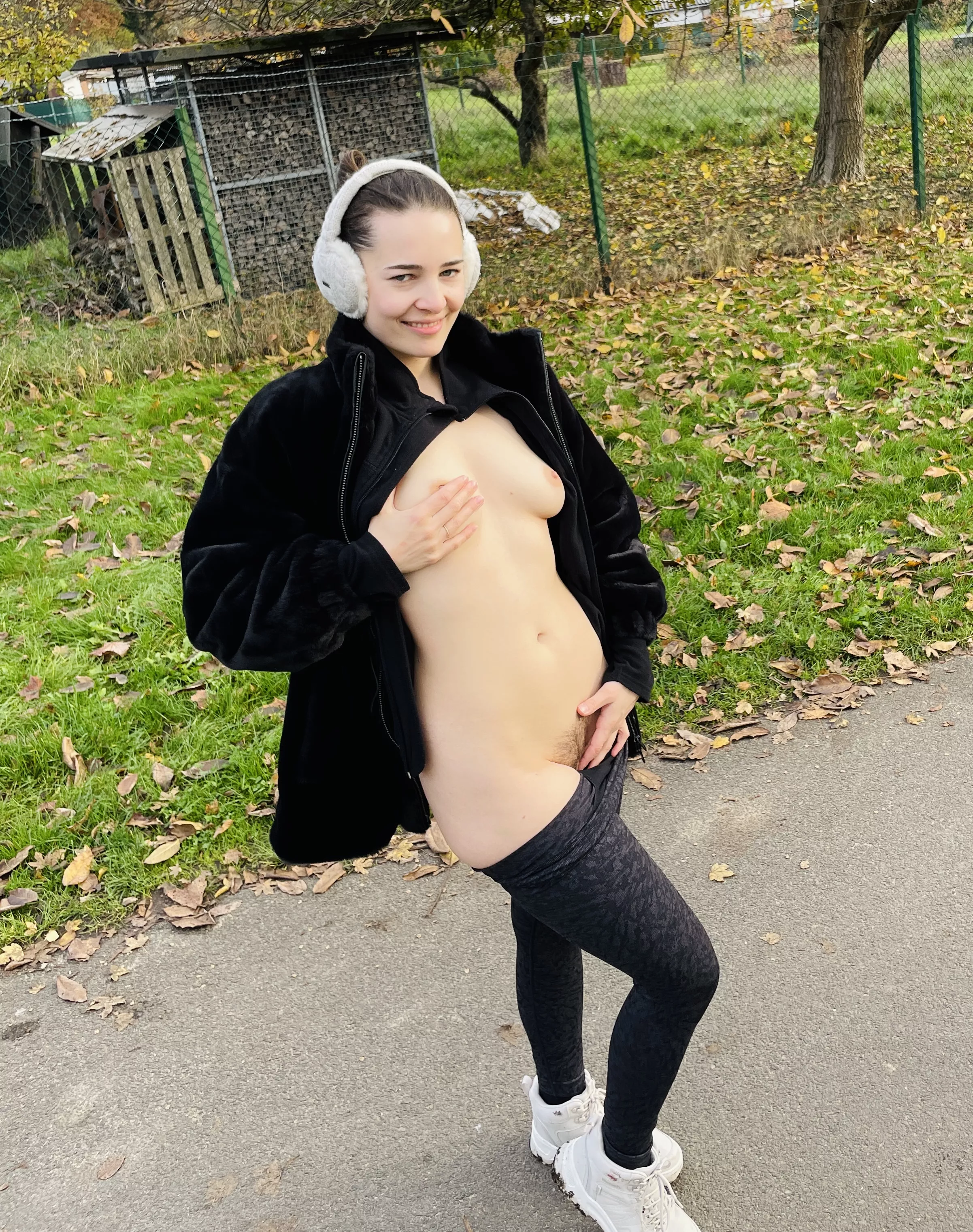 Too hot to feel cold, right? 🔥 [F]