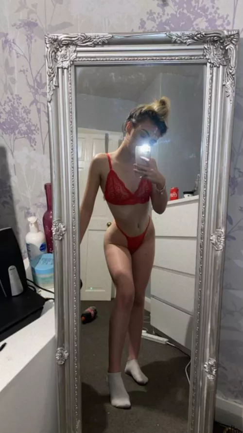 Who wants to smash? 😈