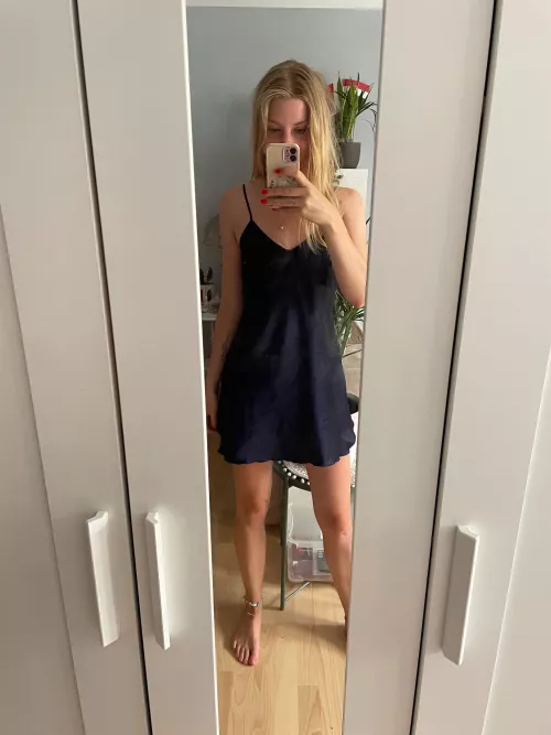 Wish you could wake up next to me 😈