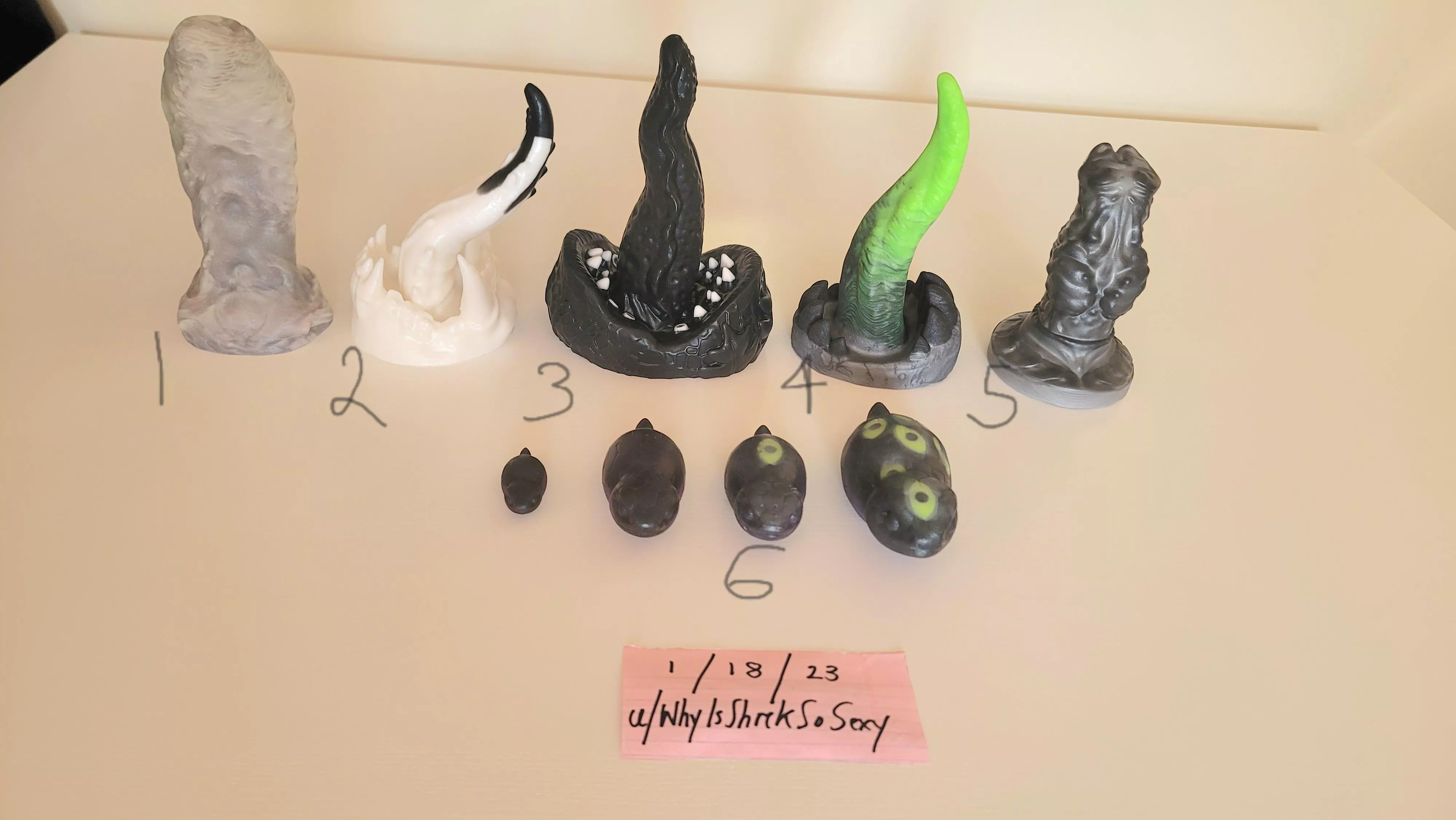 WTS: 5 toys, squishies