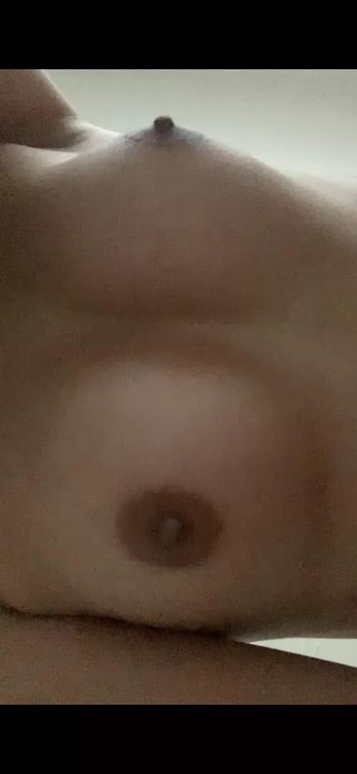 You should see the other 29 sec I recorded [f]lopping my tits