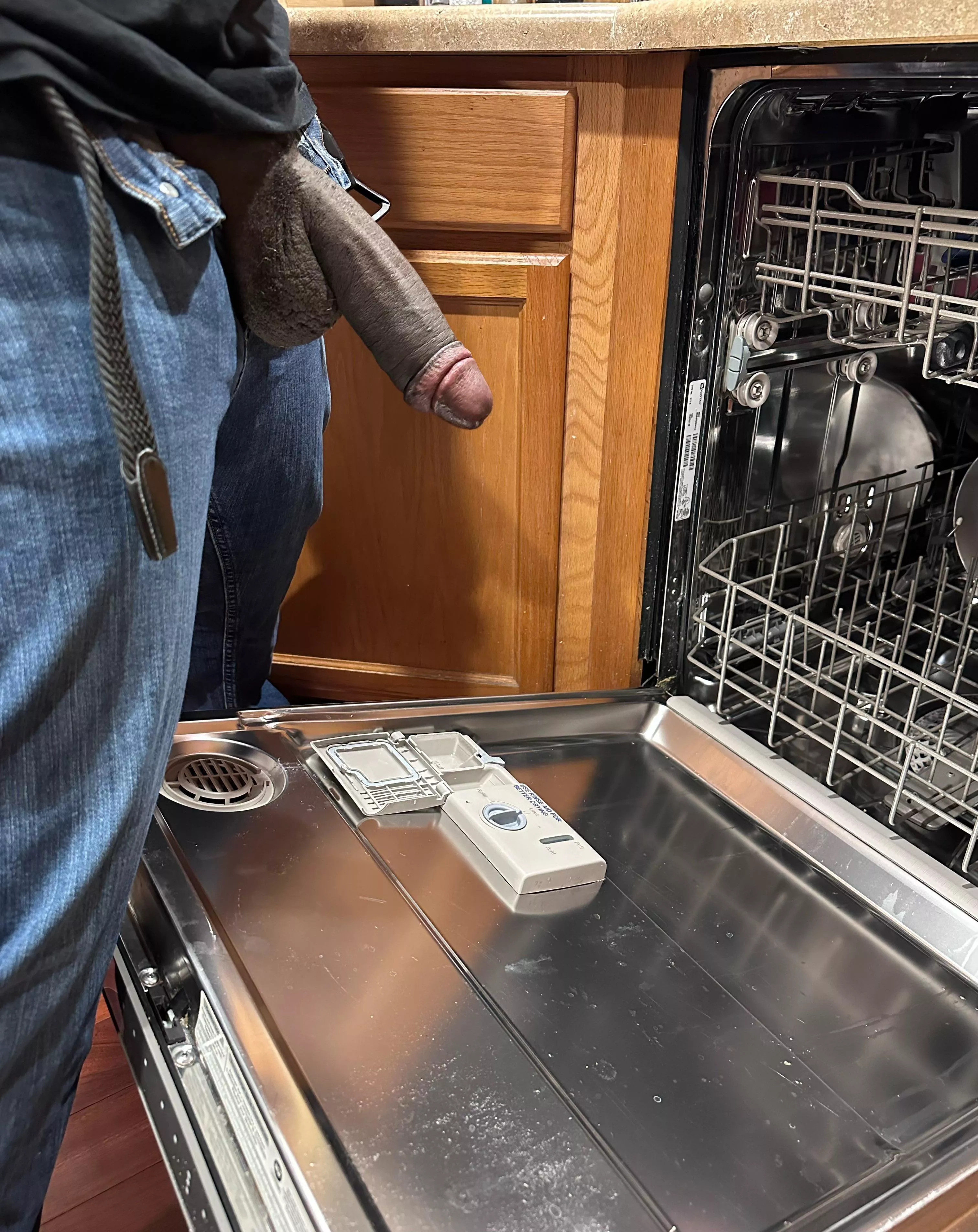 You wanna help me unload?