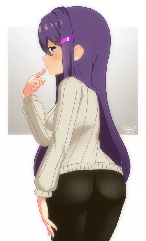 Yuri booty (scribblysuki)