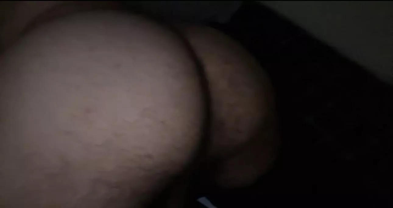 21 m looking for a top :)) hmu @jaredxwillis