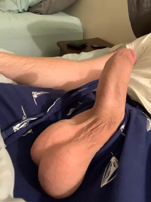 Anyone have a fetish for big full balls ;)