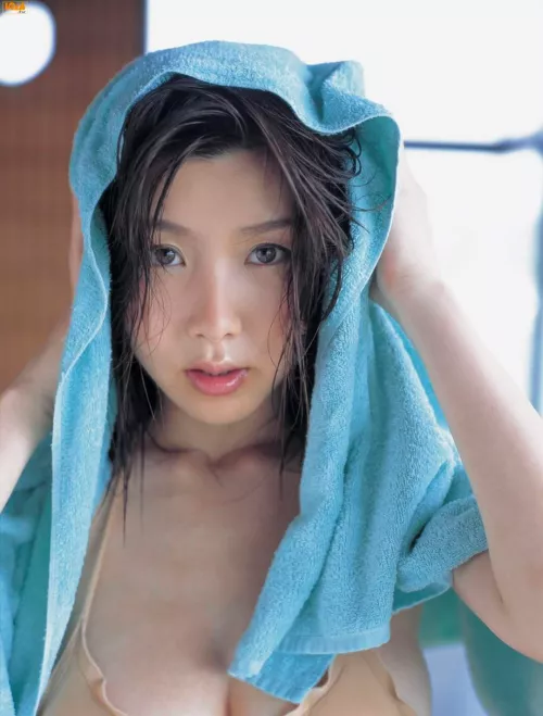 Anyone know the name of idol/source?