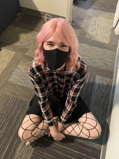 Anyone want to voice call and humiliate me while I play